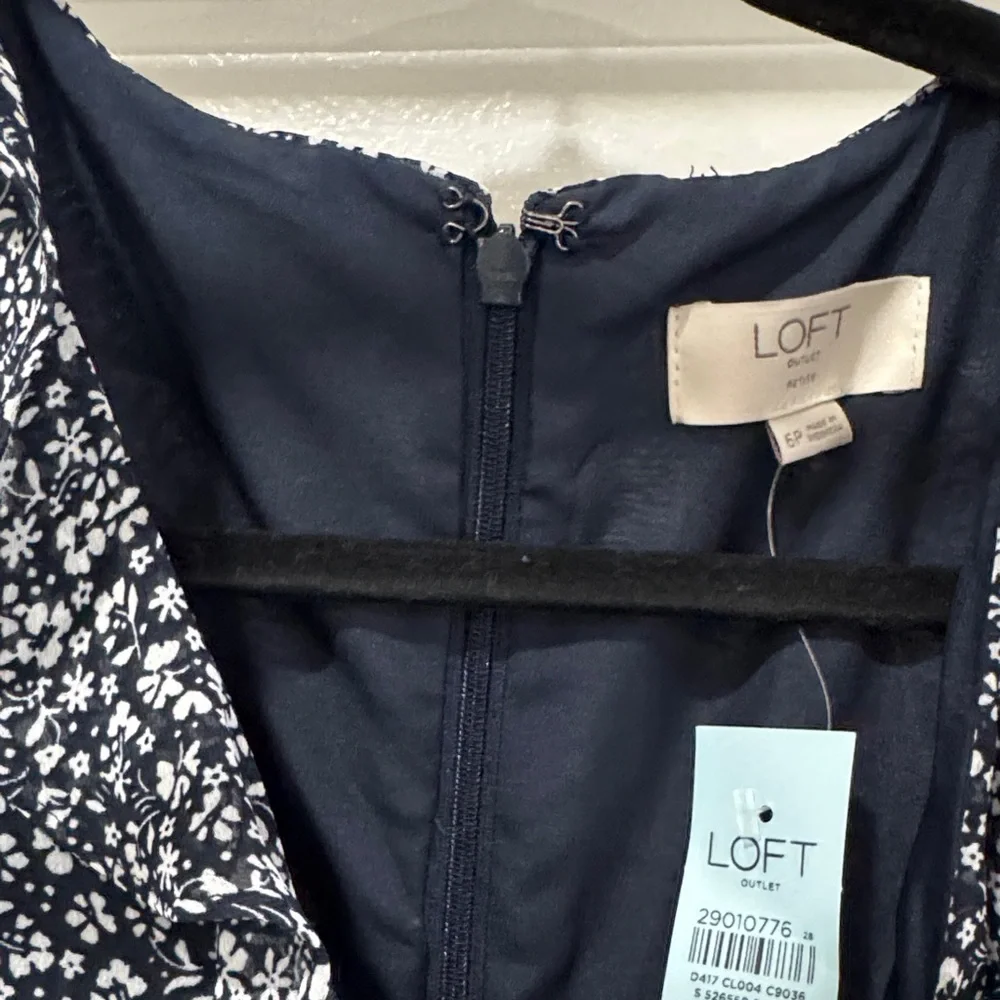 LOFT Navy Floral Jumpsuit - Picture 3 of 6